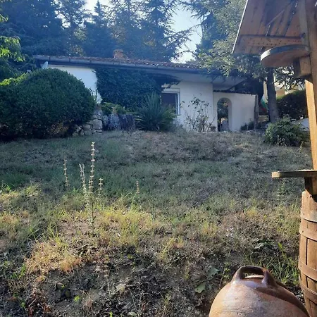 Casa de Férias Entire House With Private Garden And Garage *